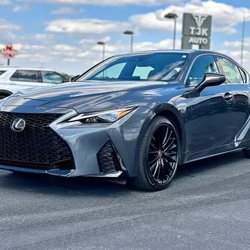 2022 Lexus IS