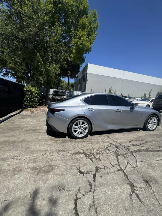 2022 Lexus IS 3rd Gen - Image 4 of 20