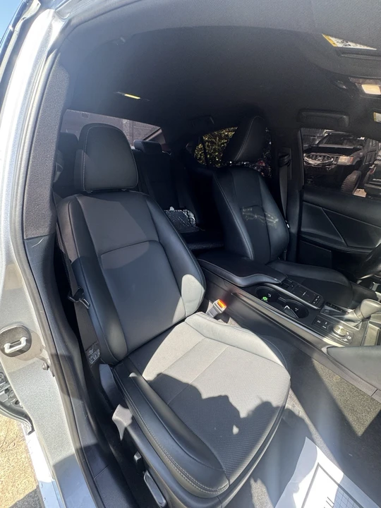 2022 Lexus IS 3rd Gen - Image 19 of 20