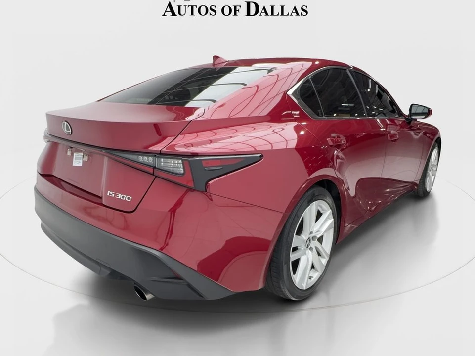 2022 Lexus IS 3rd Gen - Image 7 of 31