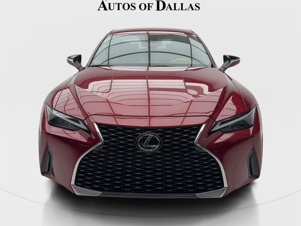 2022 Lexus IS 3rd Gen - Image 3 of 31