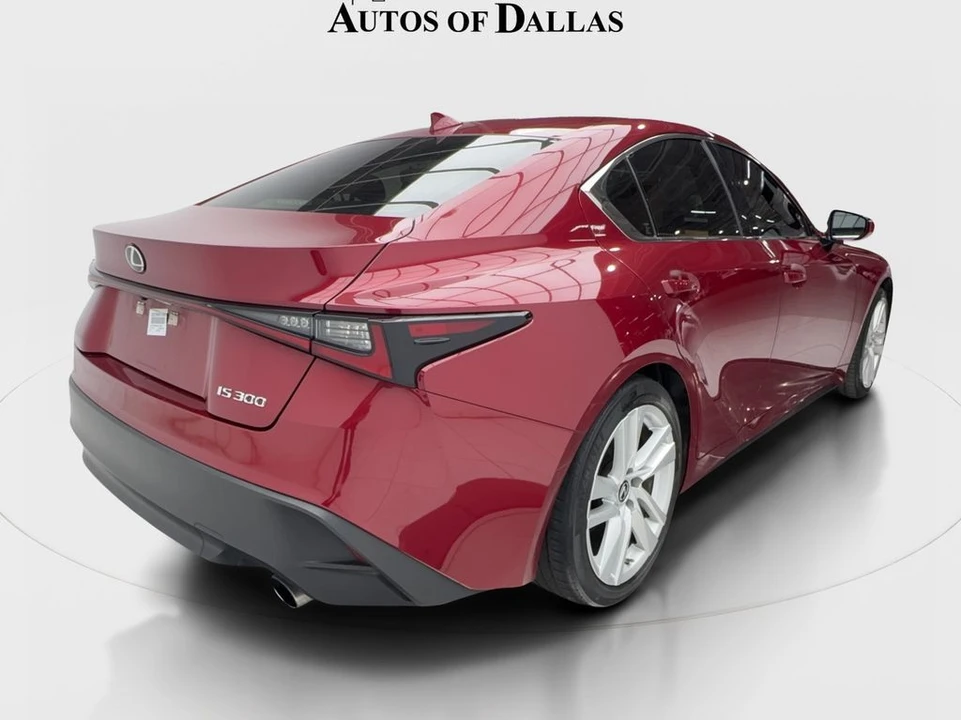2022 Lexus IS 3rd Gen - Image 7 of 31