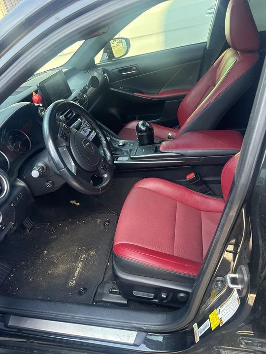 2022 Lexus IS 3rd Gen - Image 5 of 6
