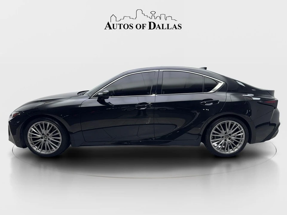 2022 Lexus IS 3rd Gen - Image 10 of 12