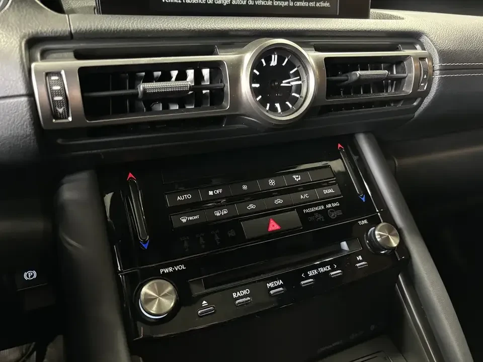 2022 Lexus IS 3rd Gen - Image 8 of 16