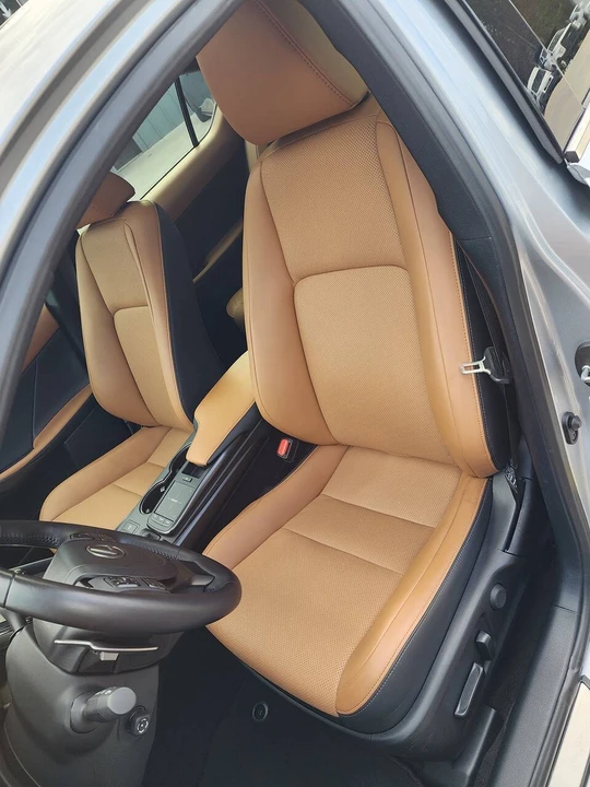 2022 Lexus IS 3rd Gen - Image 12 of 21