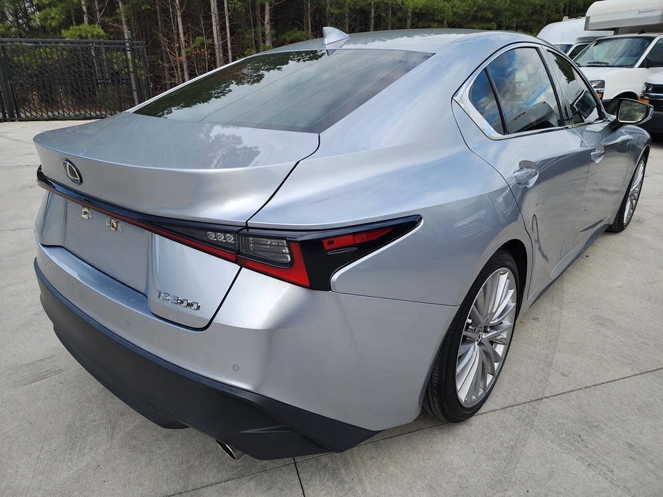2022 Lexus IS 3rd Gen - Image 6 of 21