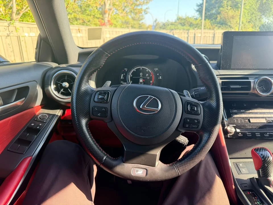 2022 Lexus IS 3rd Gen - Image 8 of 13