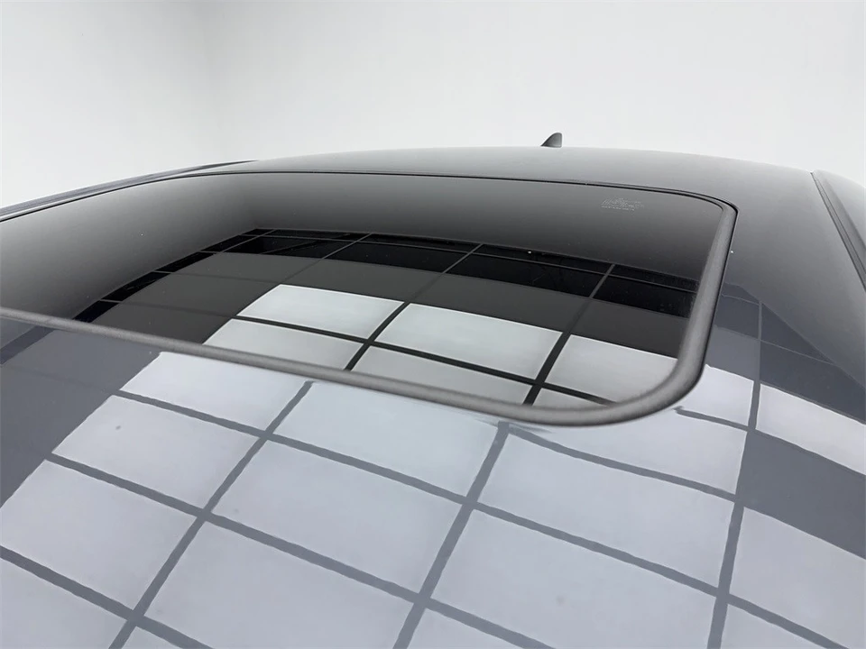2022 Lexus IS 3rd Gen - Image 12 of 12