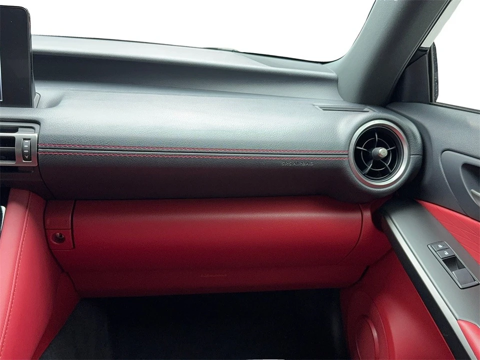 2022 Lexus IS 3rd Gen - Image 20 of 21
