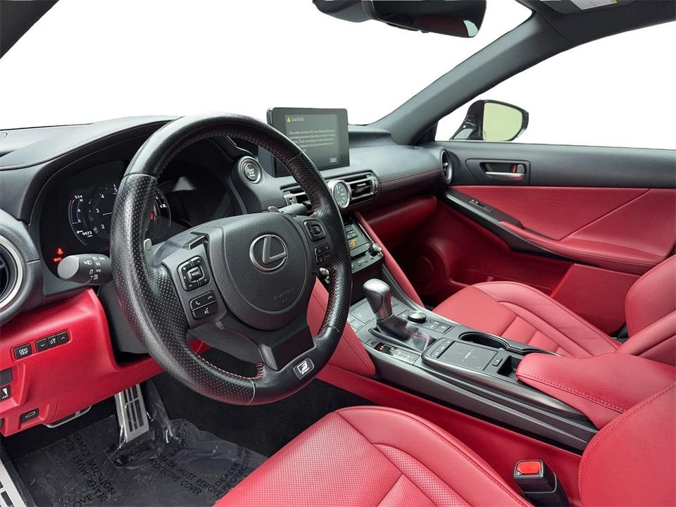 2022 Lexus IS 3rd Gen - Image 14 of 21