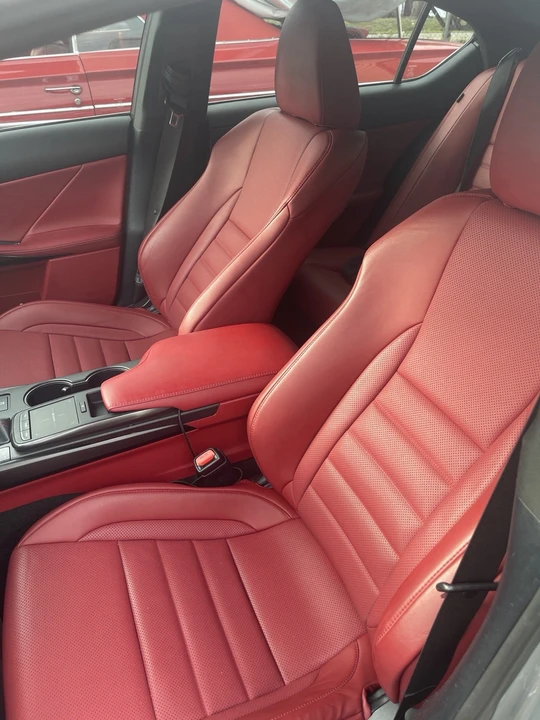 2022 Lexus IS 3rd Gen - Image 2 of 9