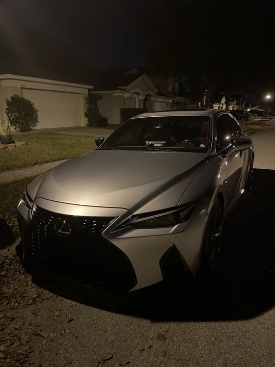 2022 Lexus IS 3rd Gen - Image 8 of 9