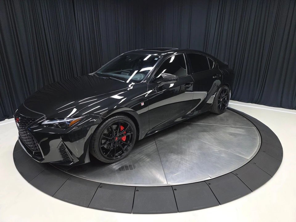 2022 Lexus IS 3rd Gen - Image 9 of 31