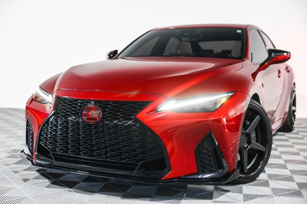 2022 Lexus IS 3rd Gen - Image 11 of 31