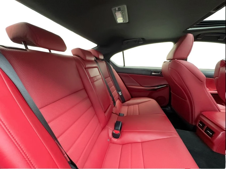 2022 Lexus IS 3rd Gen - Image 21 of 31