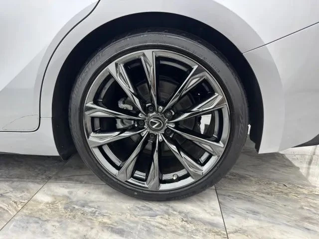 2022 Lexus IS 3rd Gen - Image 12 of 12