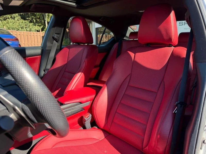 2022 Lexus IS 3rd Gen - Image 11 of 12