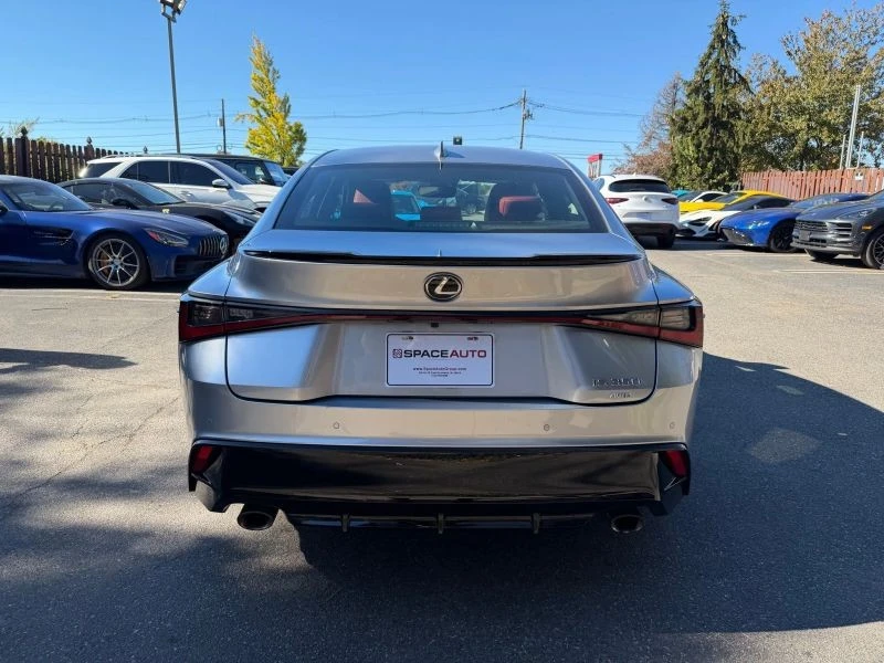 2022 Lexus IS 3rd Gen - Image 5 of 12