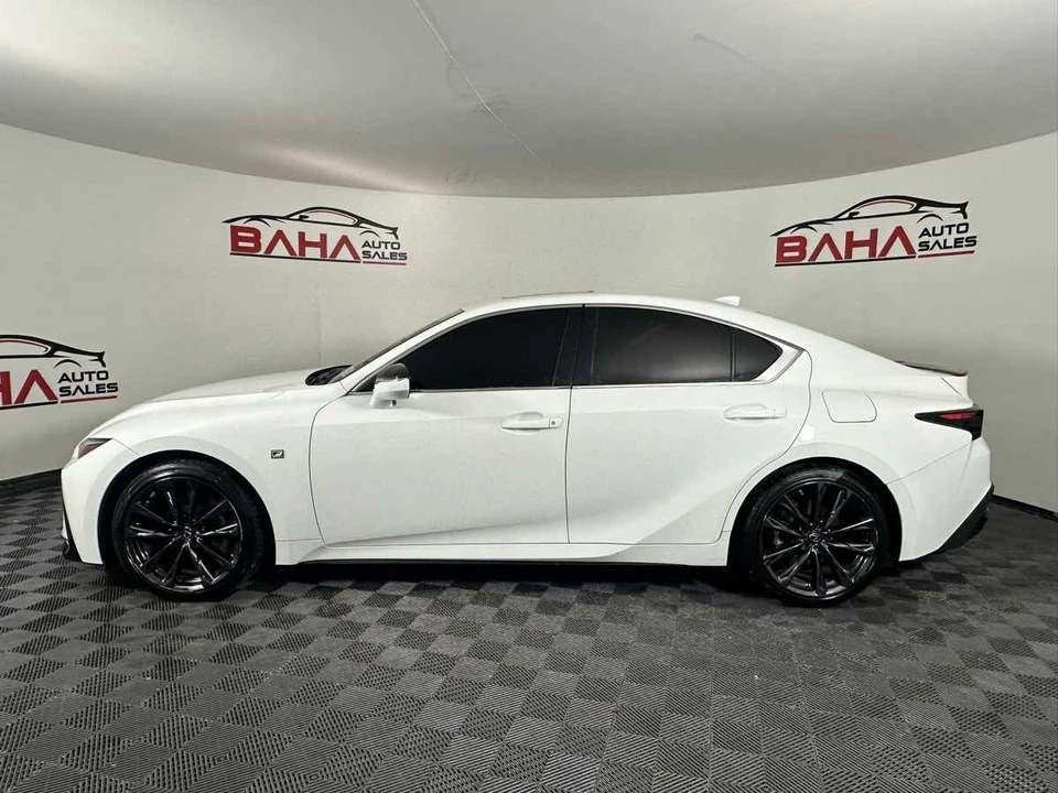2022 Lexus IS 3rd Gen - Image 4 of 21