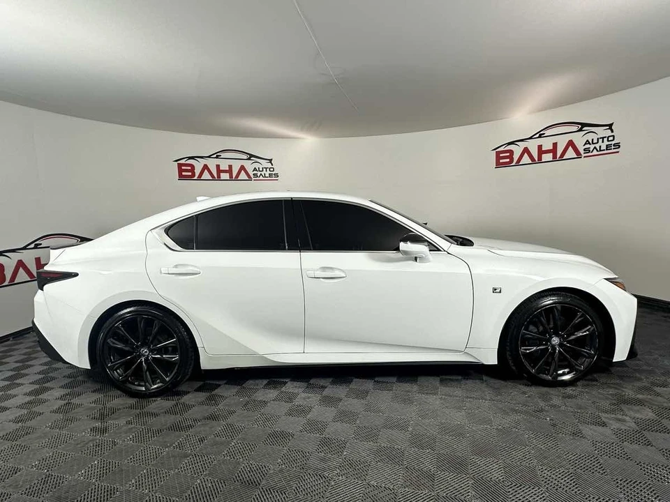 2022 Lexus IS 3rd Gen - Image 10 of 21