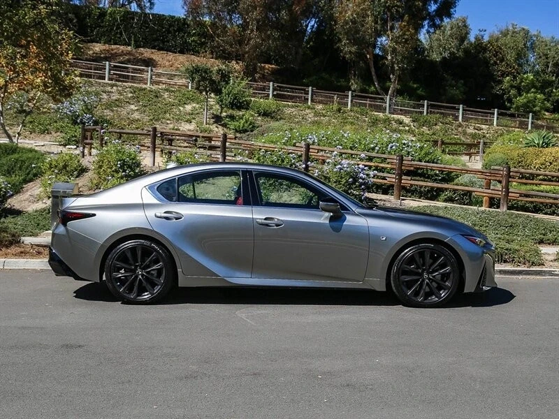 2022 Lexus IS 3rd Gen - Image 7 of 21