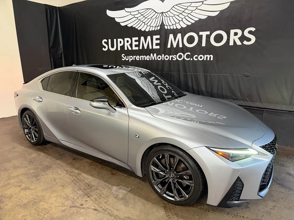 2022 Lexus IS 3rd Gen - Image 3 of 12
