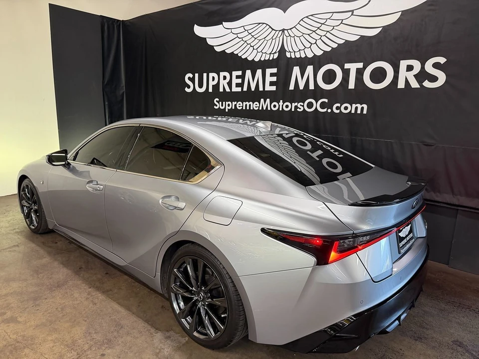 2022 Lexus IS 3rd Gen - Image 6 of 12