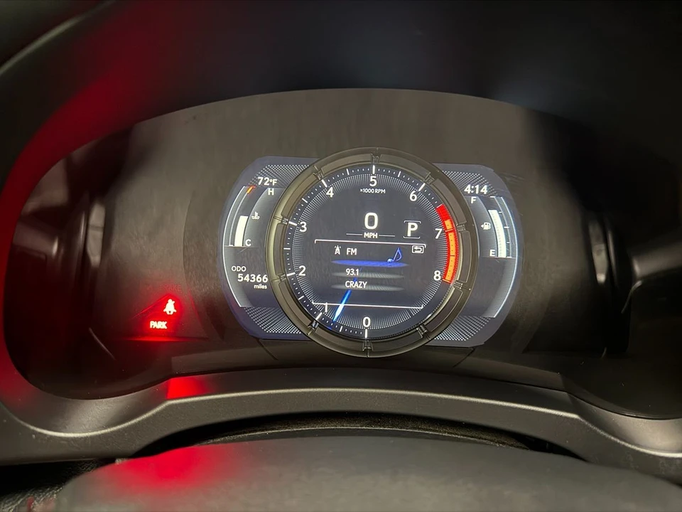 2022 Lexus IS 3rd Gen - Image 9 of 12