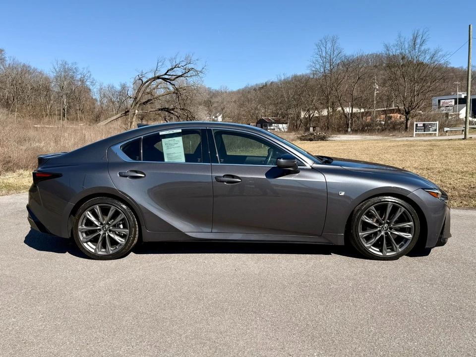 2022 Lexus IS 3rd Gen - Image 3 of 21