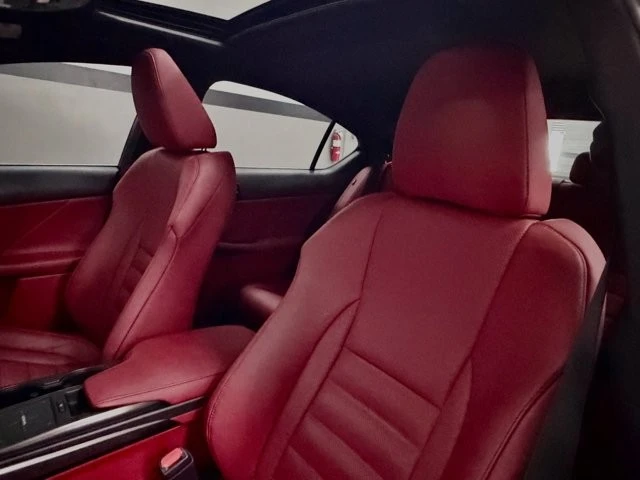 2022 Lexus IS 3rd Gen - Image 22 of 31