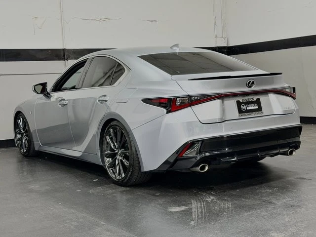 2022 Lexus IS 3rd Gen - Image 10 of 31