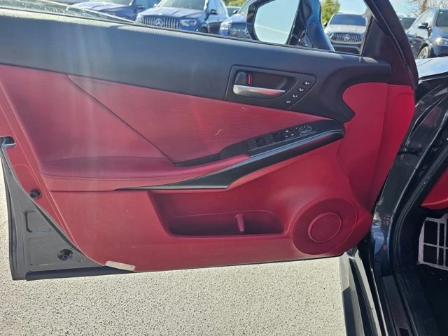 2022 Lexus IS 3rd Gen - Image 11 of 12