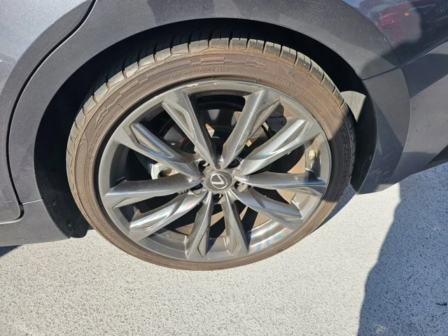 2022 Lexus IS 3rd Gen - Image 10 of 12