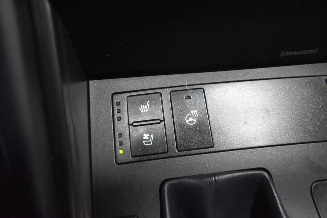 2022 Lexus IS 3rd Gen - Image 31 of 31