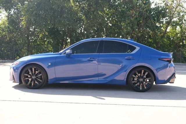 2022 Lexus IS 3rd Gen - Image 6 of 21