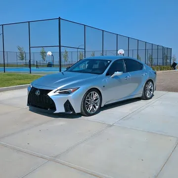 2022 Lexus IS500