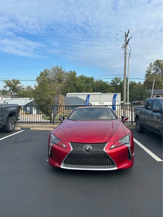 2022 Lexus LC - Image 2 of 4