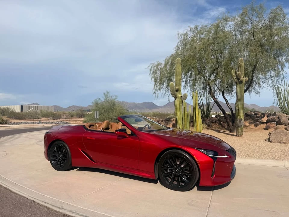 2022 Lexus LC - Image 2 of 10