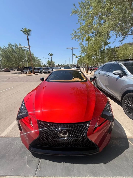 2022 Lexus LC - Image 5 of 10