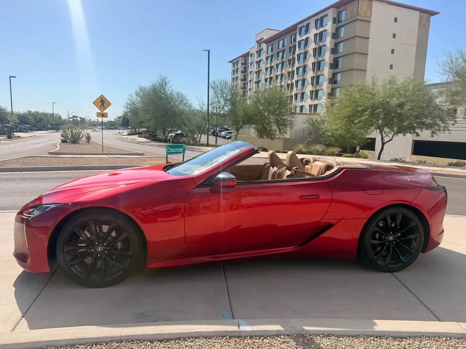 2022 Lexus LC - Image 4 of 10