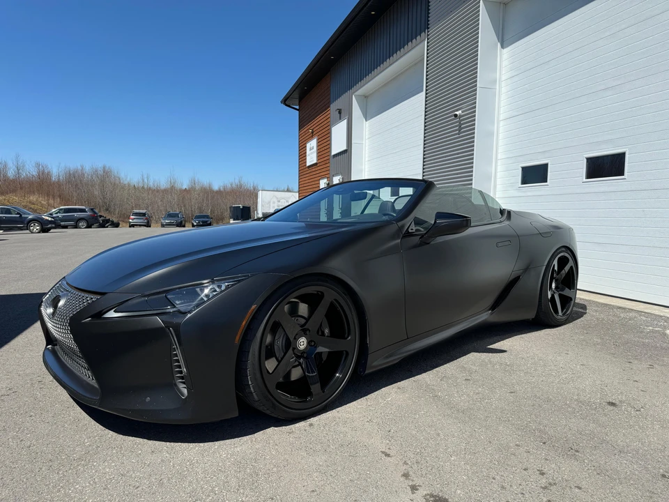 2022 Lexus LC - Image 13 of 31