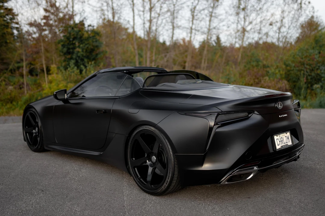 2022 Lexus LC - Image 18 of 31