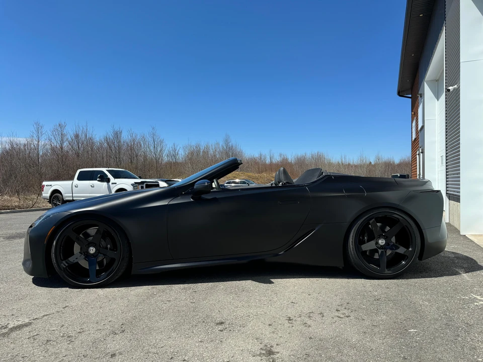2022 Lexus LC - Image 14 of 31