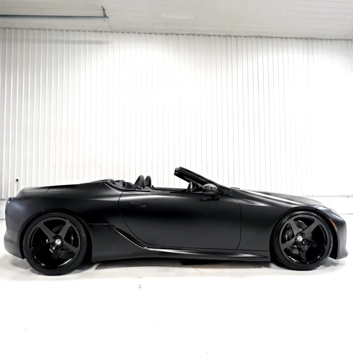 2022 Lexus LC - Image 25 of 31