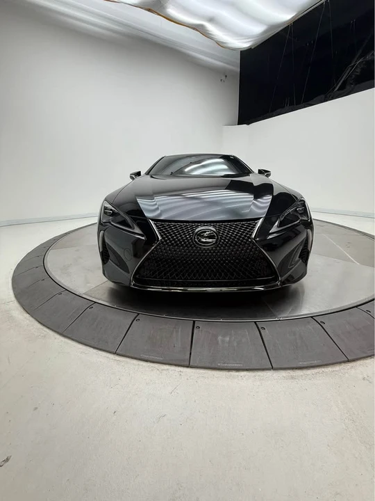 2022 Lexus LC - Image 3 of 12