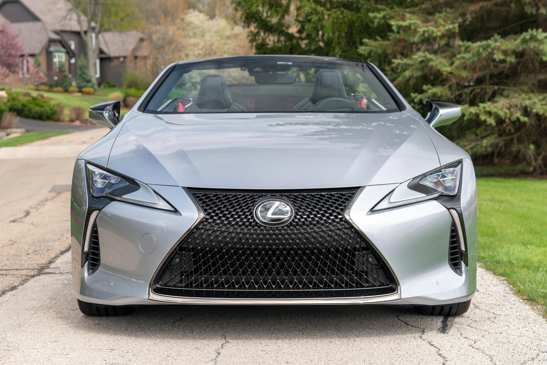 2022 Lexus LC - Image 2 of 31