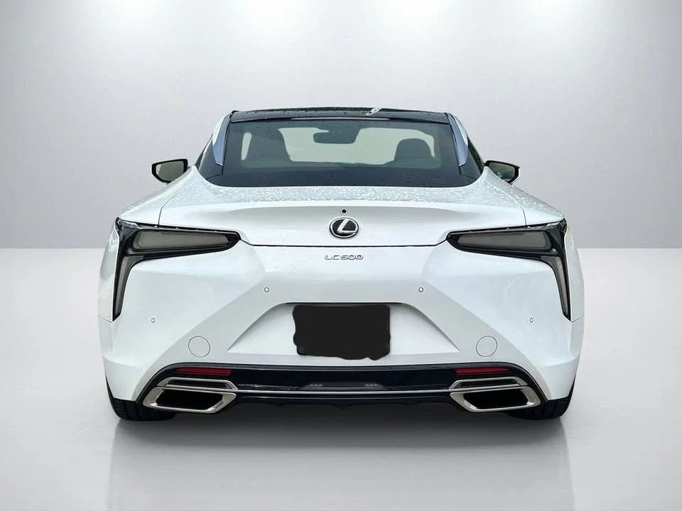 2022 Lexus LC - Image 7 of 11