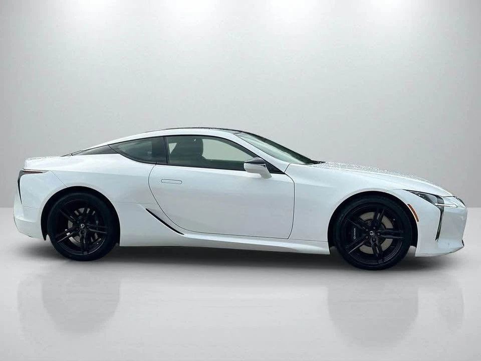 2022 Lexus LC - Image 2 of 8