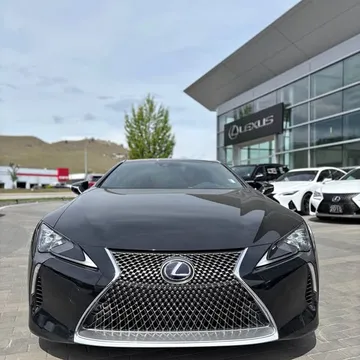 2022 Lexus LC 500h Performance Package